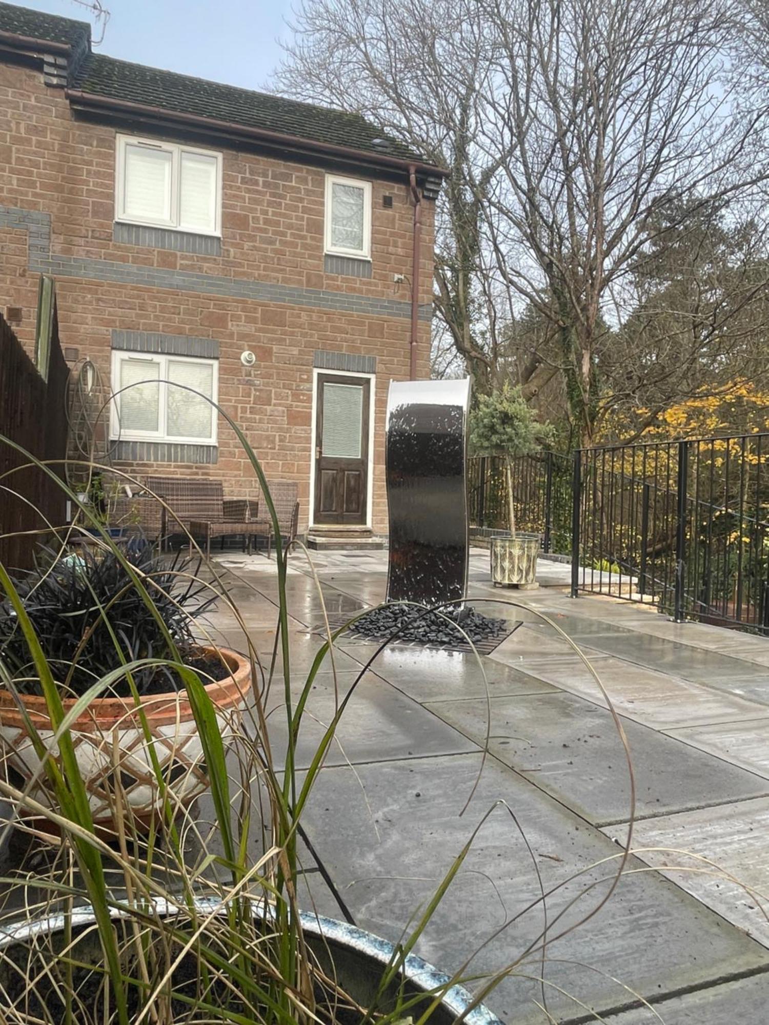 Riverside 2 Bedroom Townhouse With Car Charger Abergavenny Buitenkant foto